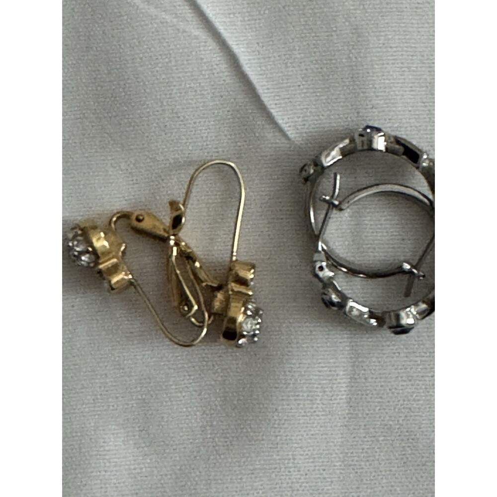 Rare Vintage MONET 1980’s Gold Toned Earrings Pink & Clear Swarovski Crystals